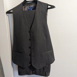 Egara Grey Vest & Pants (S, 30x32)
